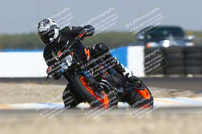 media/Sep-20-2025-TrackDaz (Sat) [[27f0cde673]]/A Group/12pm (Turn 1)/